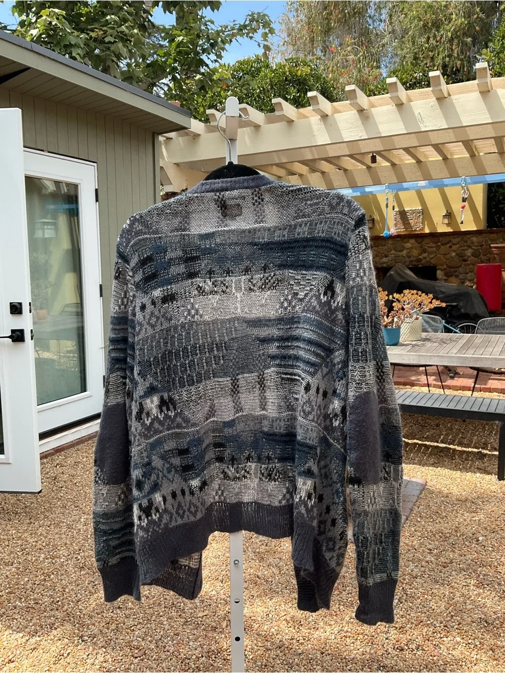 RVCA Men's Gray and Blue Patterned Knit Cardigan